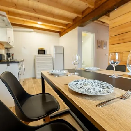 Hébergement de vacances Singular By Urbanhosting *