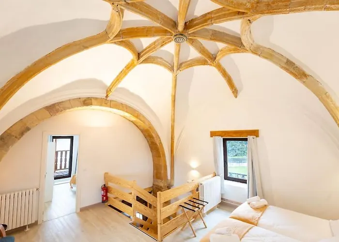 Singular By Urbanhosting *